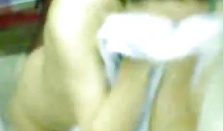 Pelacur itu video bokep segar berbaring di sofa dan menarik ayam
