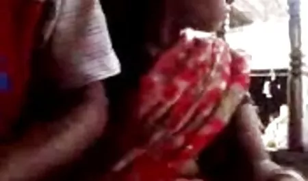 Brunette menyalakan blowjob download bokep tarzan ganda