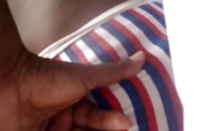 Pelacur bokep jilbab mp4 memutuskan untuk berlatih dan memberikan enema kepada seorang siswa
