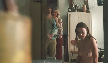 Pria download video semi bokep itu bercinta dengan istri sahabatnya di dubur