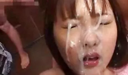 Si rambut coklat video bokep barat download imut Jade Nile dengan payudara kecil ditiduri oleh pria seksi