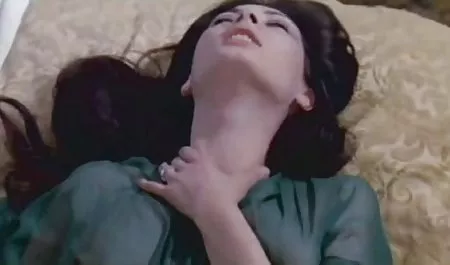 Siswa membelai memek free download video mesum dengan guru seksnya