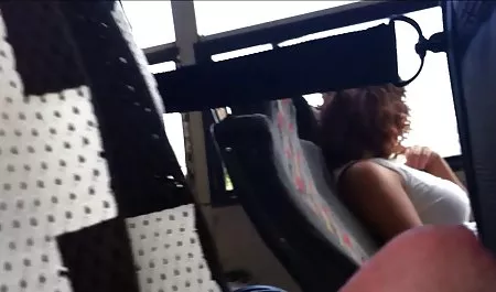 Pelacur Busty download bokep barat selingkuh membelai vaginanya di lapangan