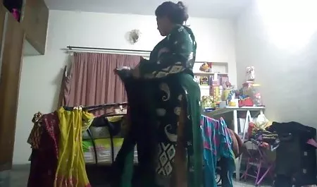 Pirang panas dengan memerah susu besar mengajarkan pacarnya download video sex selingkuh yang pemalu bagaimana menyenangkan seorang pria