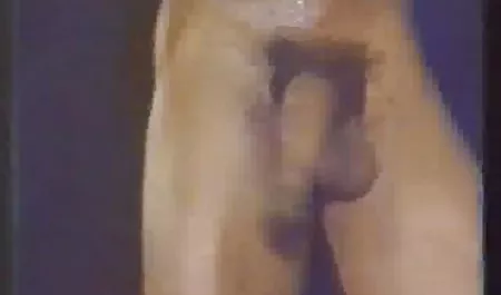 Si rambut coklat muda download video full bokep meninju tangan kakeknya dan menidurinya