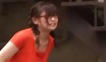 Remaja Jepang bokep jav mp4 mendapat sperma di wajahnya