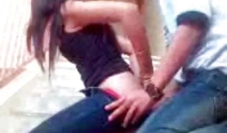 Pelacur melakukan nonton bokep barat blowjob untuk terpidana dipompa