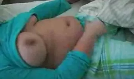 Seks gila nonton bf gratis dua lesbian dan satu laki-laki